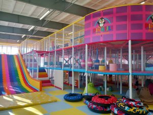 Pinguli Playhouse